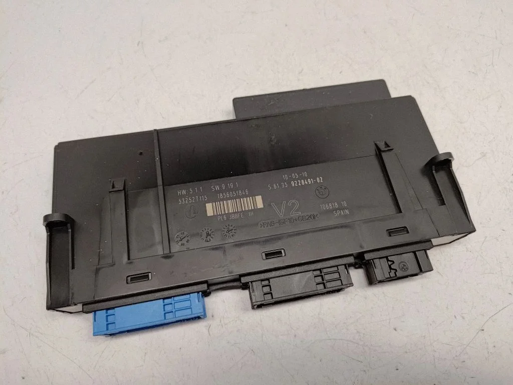 Central body control module 61359228491