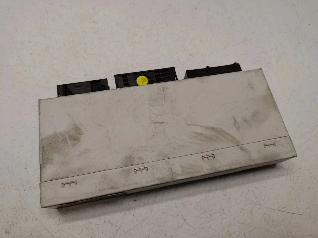 Central body control module – BMW 3 Series E46 (1998-2005)