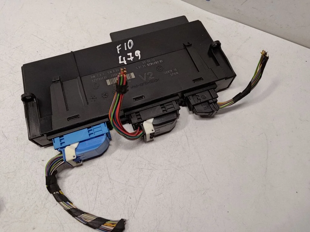 Central body control module 61359284282