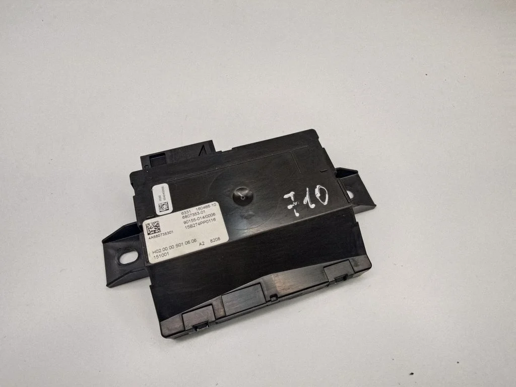 Citi vadības bloki/moduļi 6807353