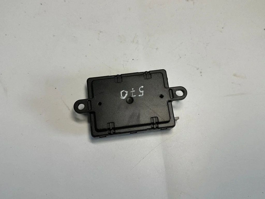 Other control units/modules 9338800