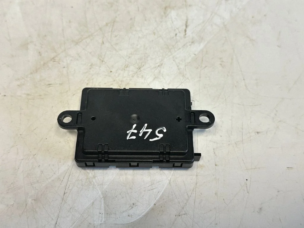 Other control units/modules 9347470