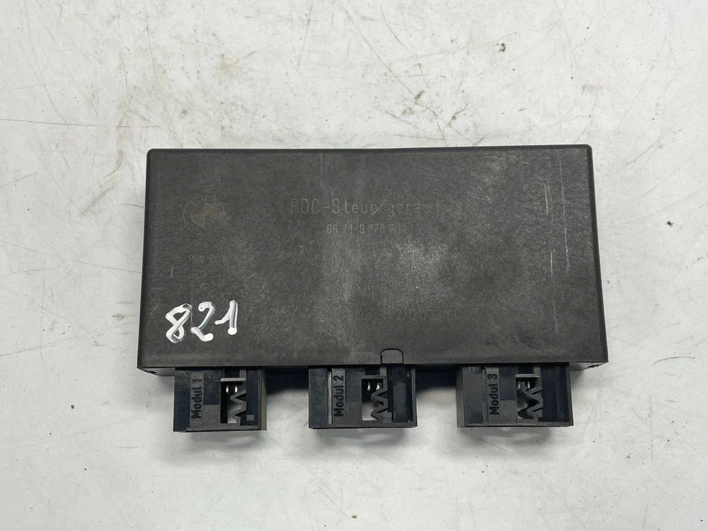 Parkošanās (PDC) sensoru vadības bloks 9176682