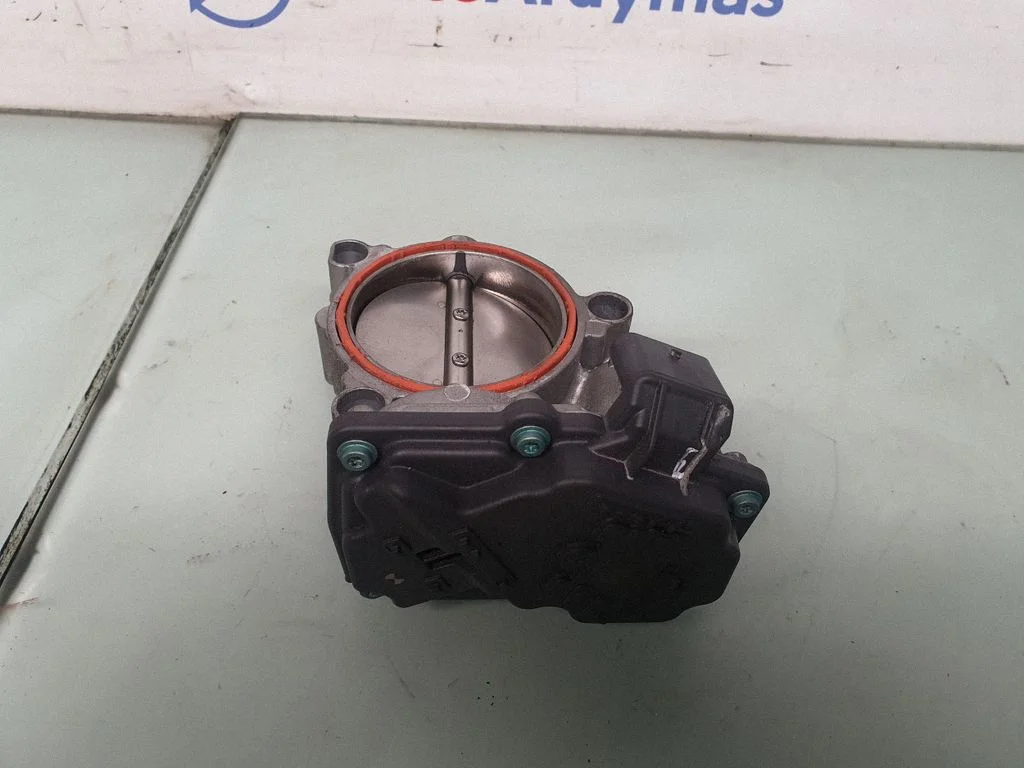 Throttle valve 8667415