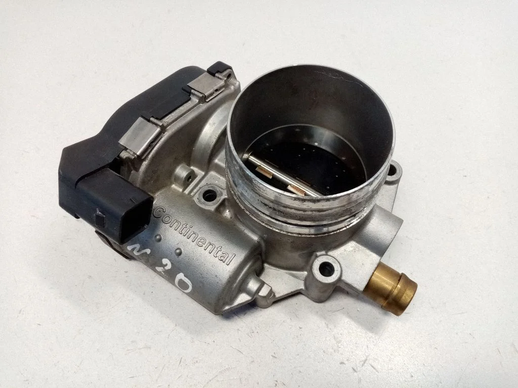 Throttle valve – BMW X3 F25 (2010-2017)