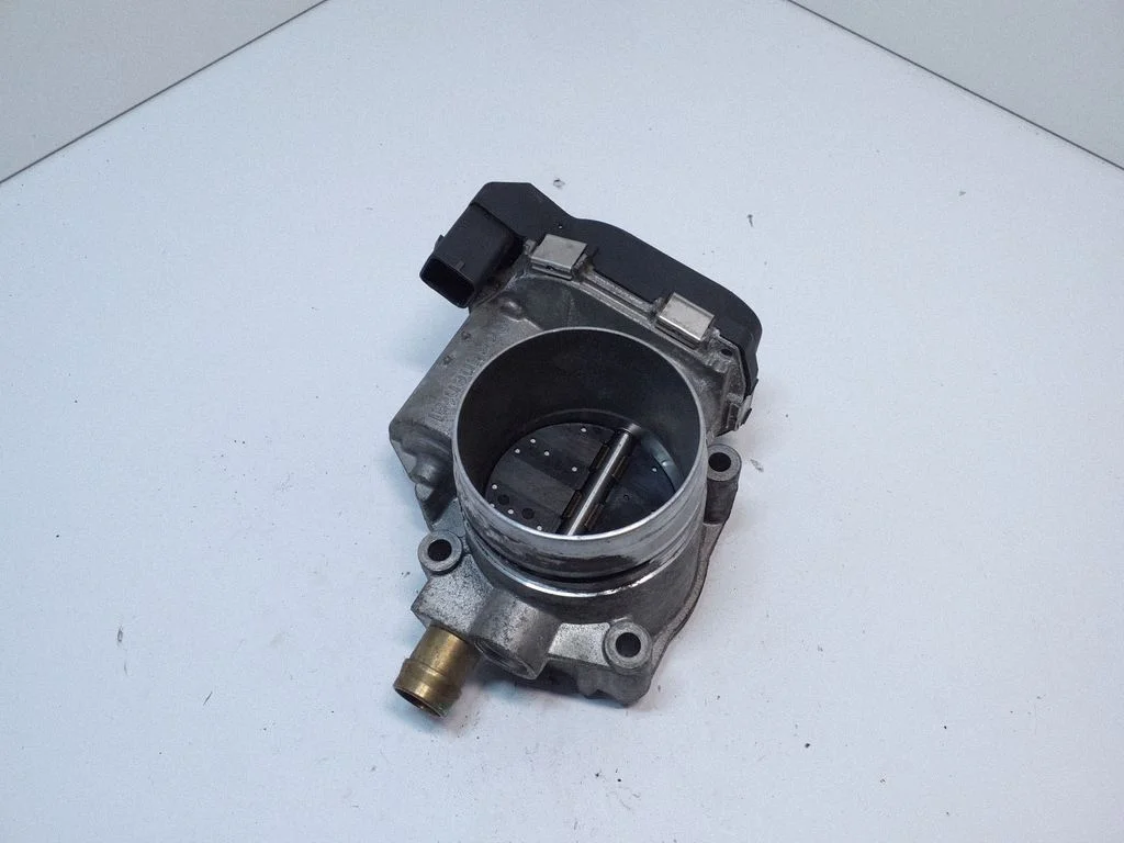 Throttle valve – BMW 3 Series F30 F35 F31 (2012-2018)