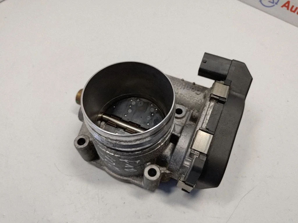 Throttle valve – BMW 5 Series F10 F11 (2009-2016)