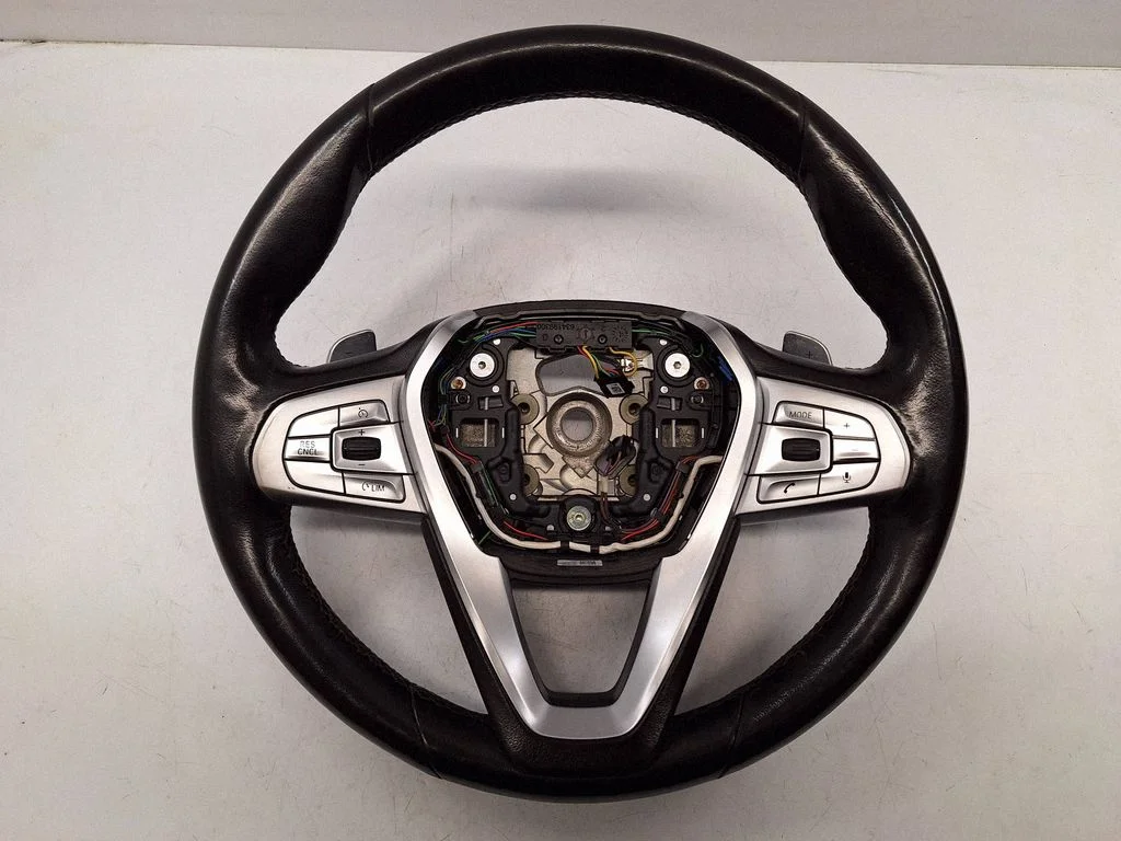Kierownica 32306871734