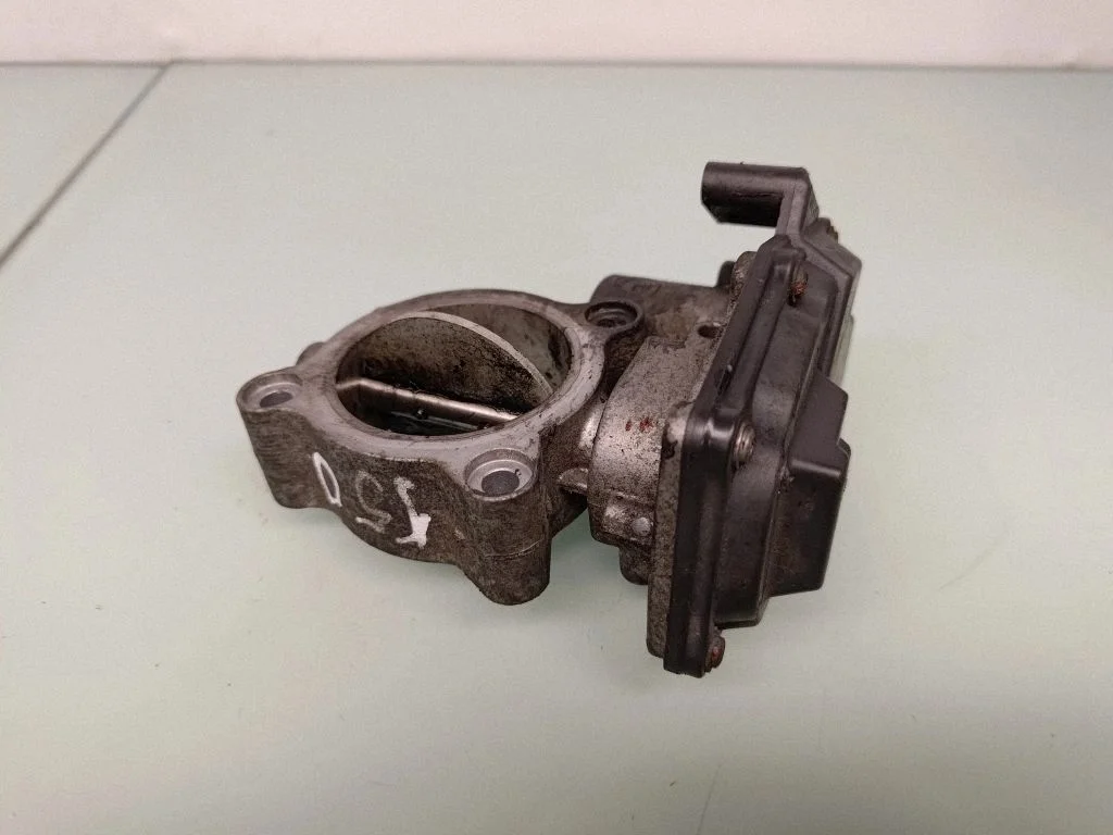 Throttle valve 13547810752