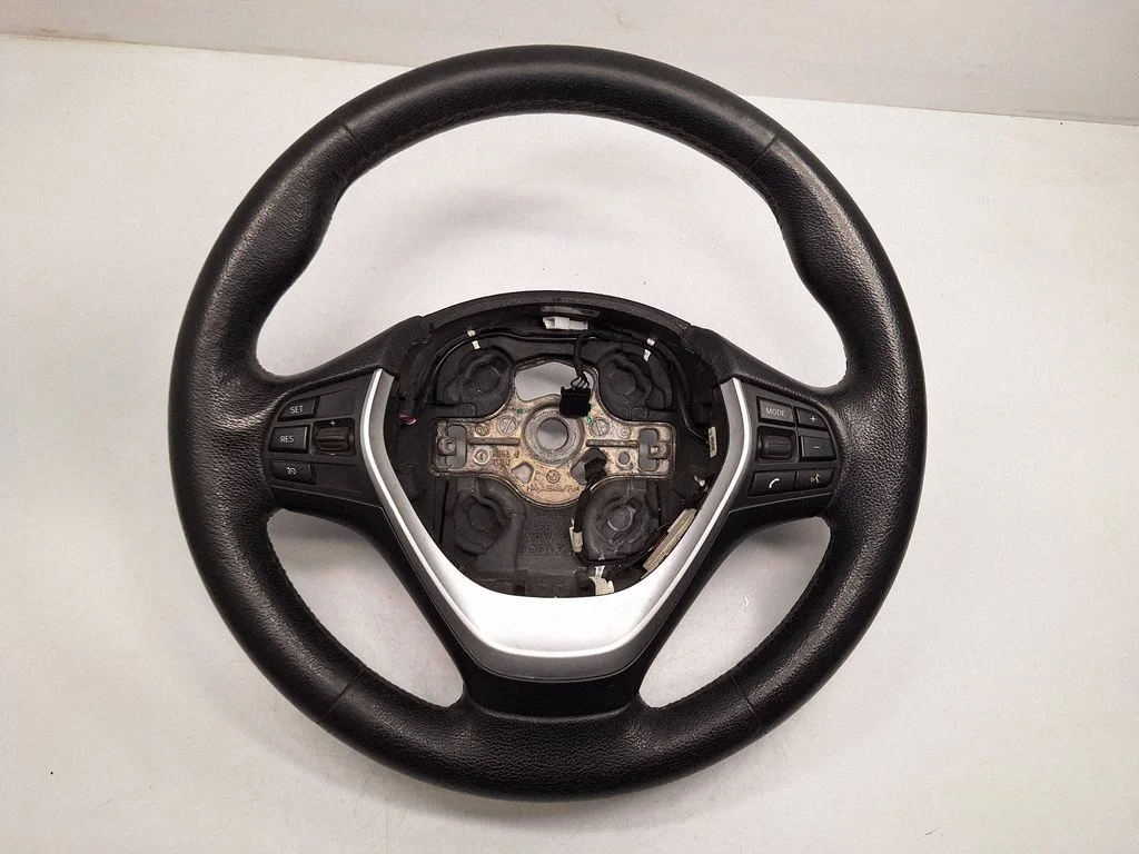 Kierownica 32306878250