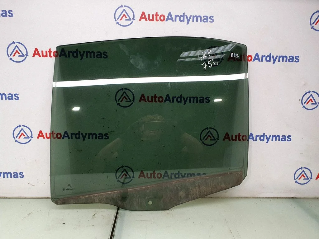 Rear door window glass 7038249