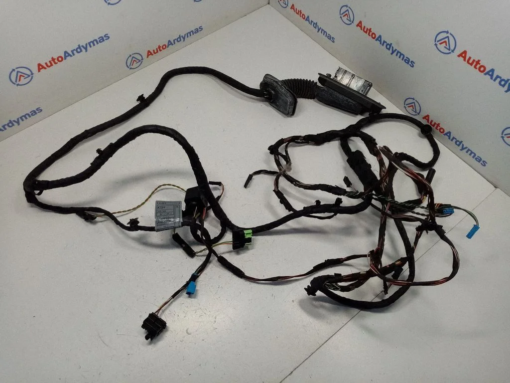 Front door wiring loom – BMW 5 Series F10 F11 (2009-2016)