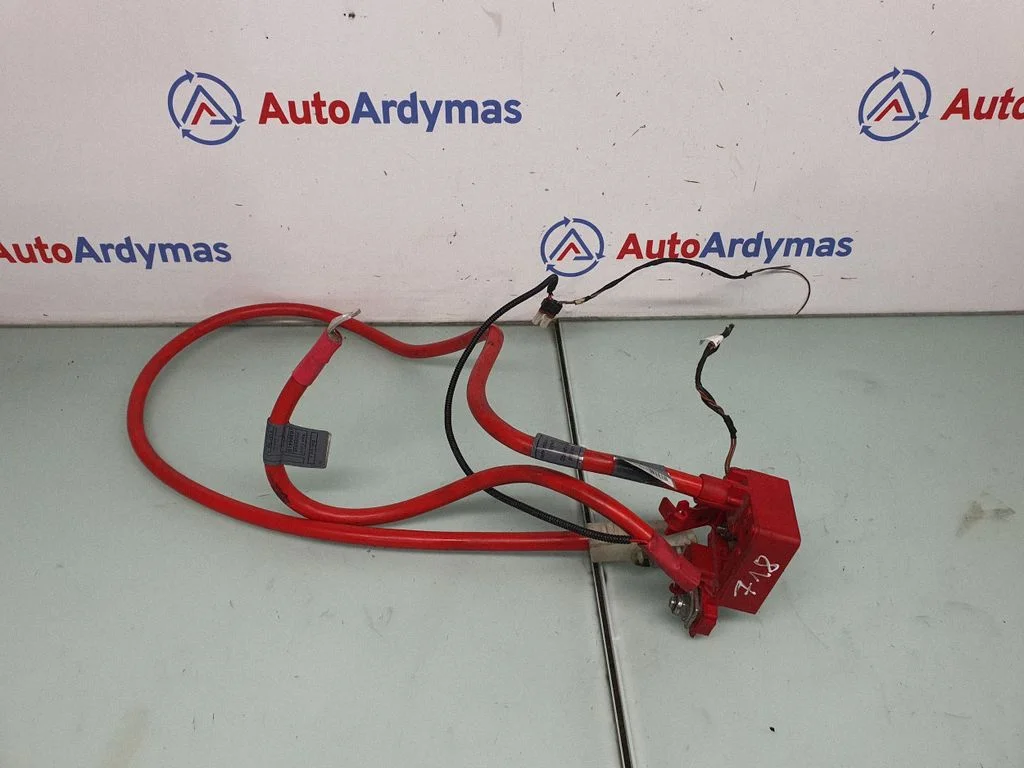 Positive cable (battery) – BMW 5 Series E60 E61 (2004-2010)