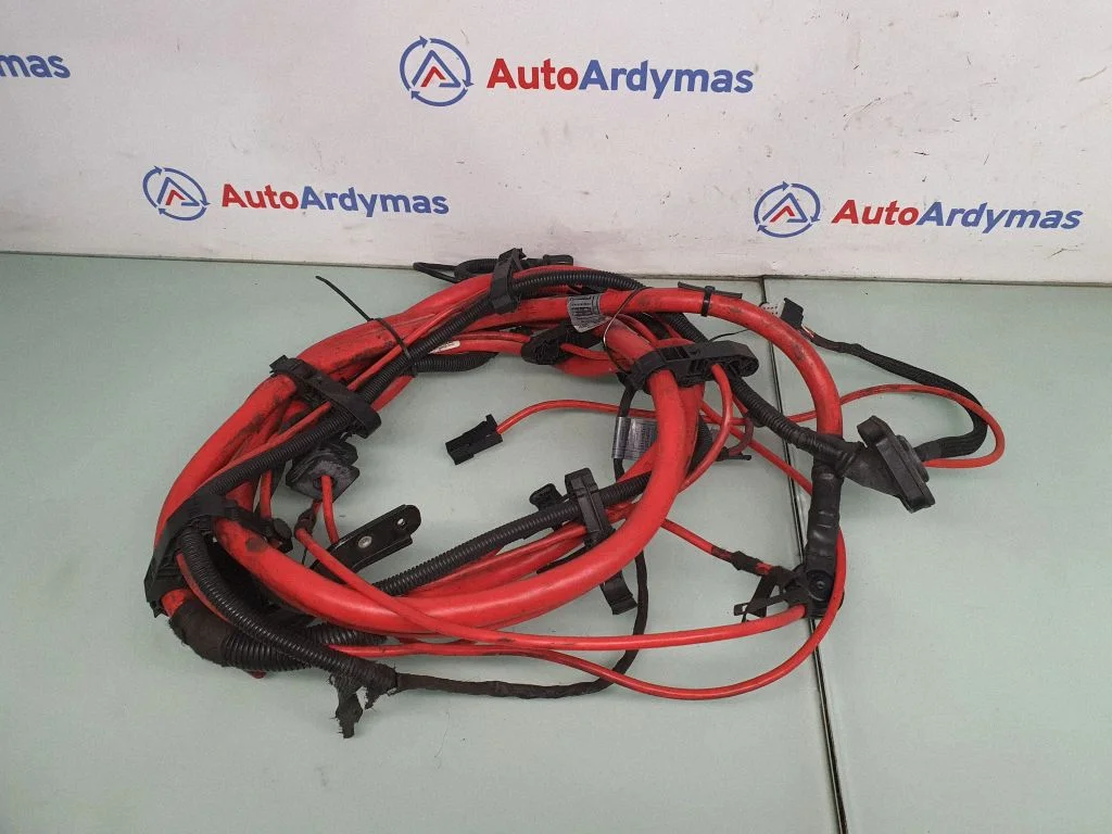Positive cable (battery) – BMW X5 E70 (2006-2013)