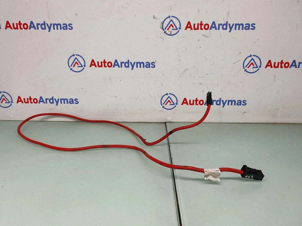 Positive cable (battery) 39892711