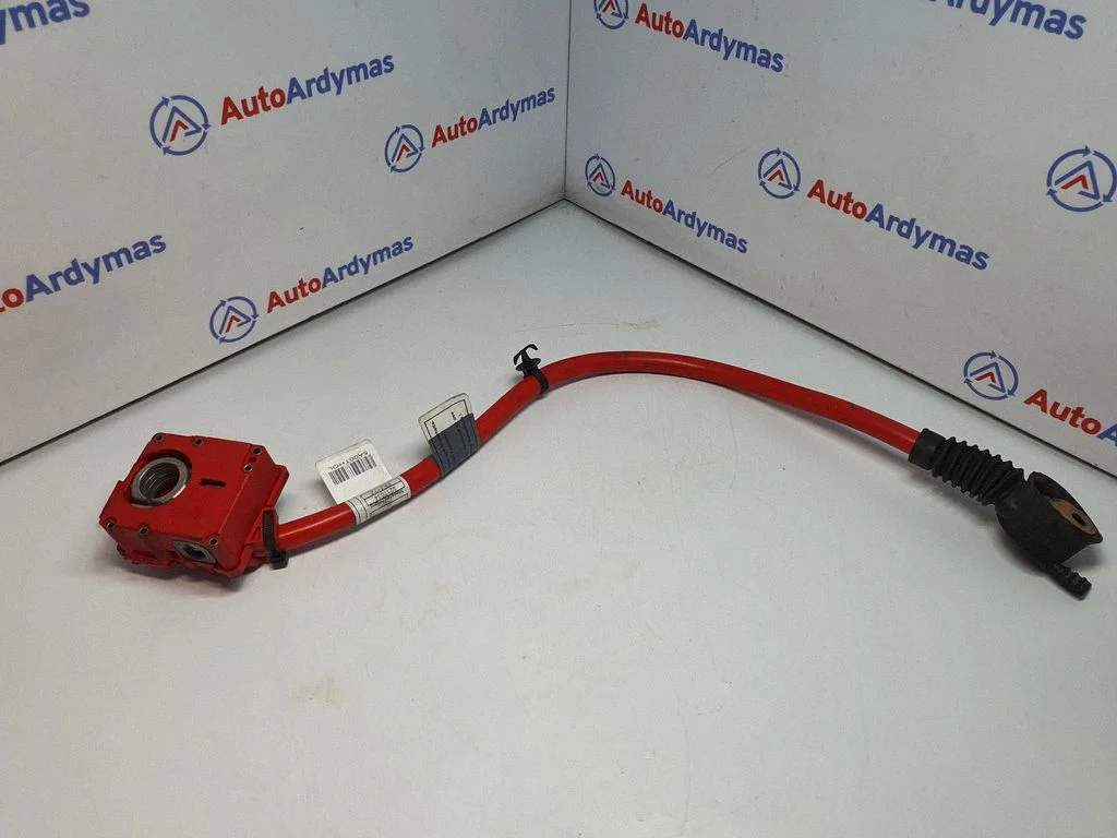 Plusa vads (akumulatora) 9217036