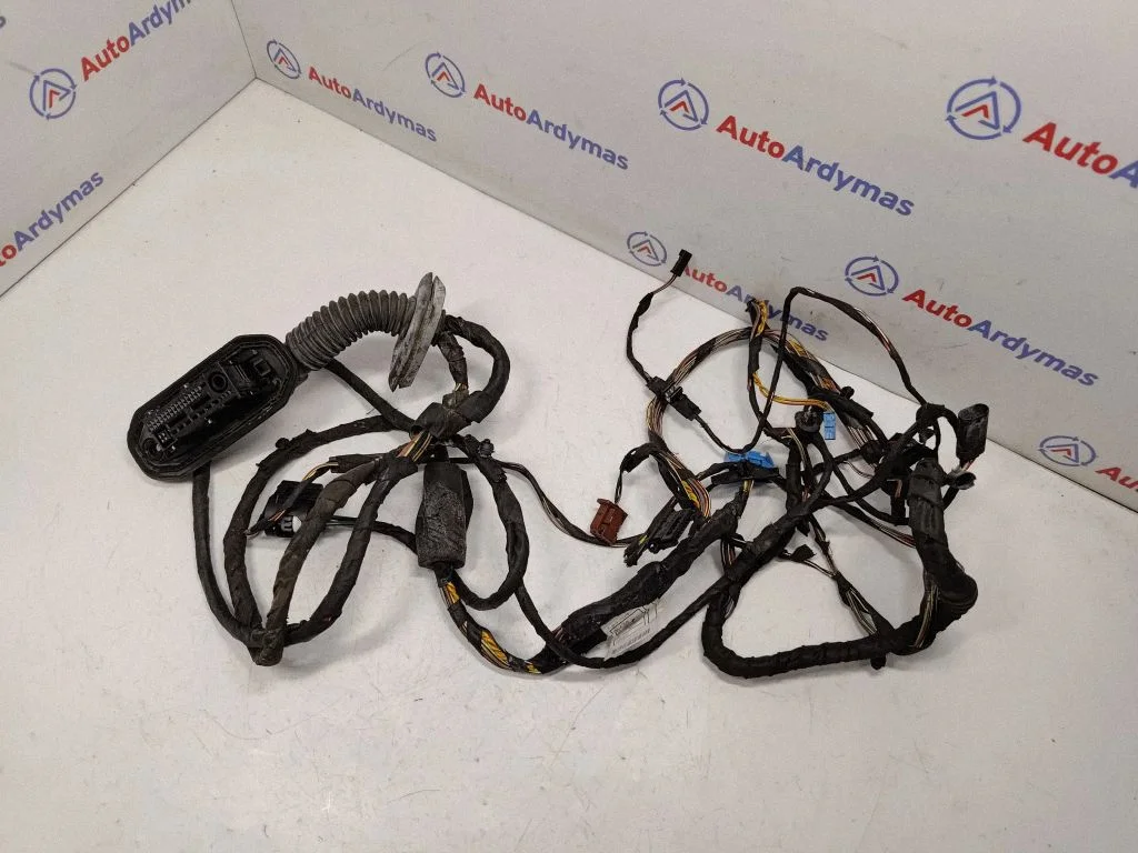 Tagaukse juhtmestik 9234360