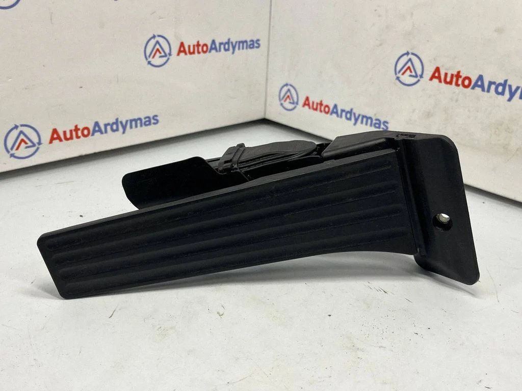 Accelerator throttle pedal – BMW X5 F15 (2013-2017)