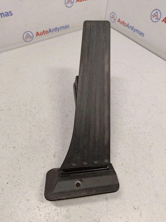 Accelerator throttle pedal – BMW 7 Series F01 F02 F03 F04 (2008-2016)