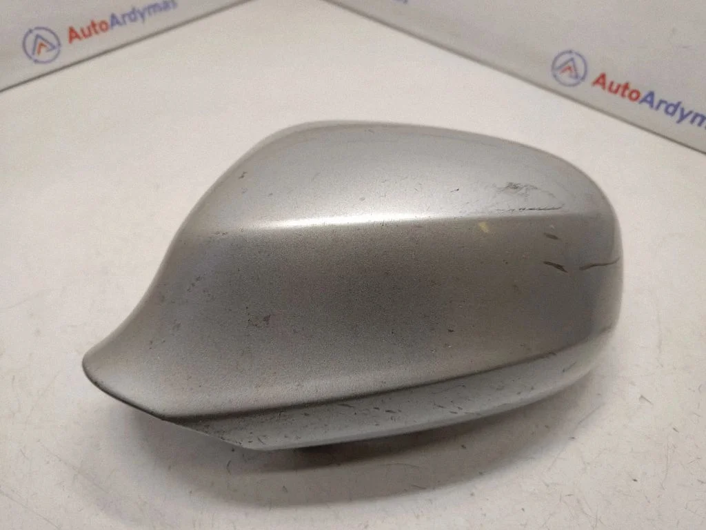 Plastic wing mirror trim cover A3335435