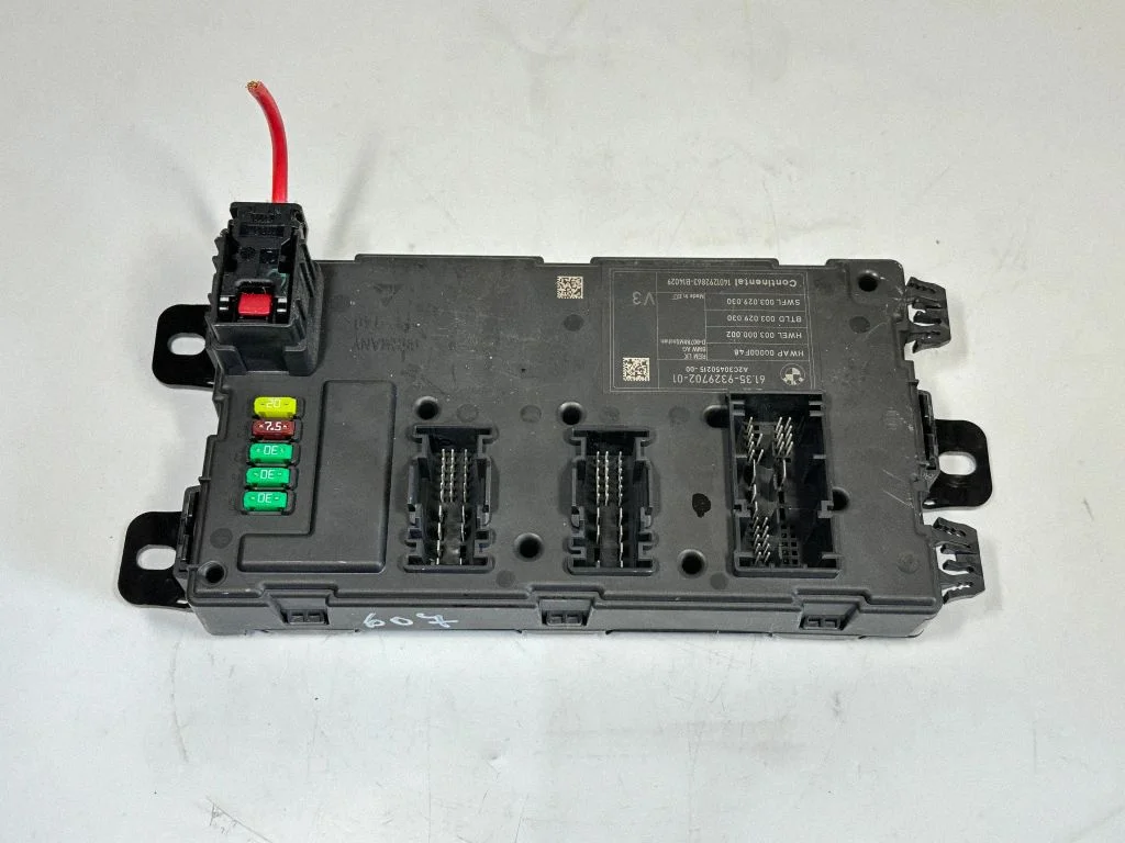 Drošinātāju bloks 9329702