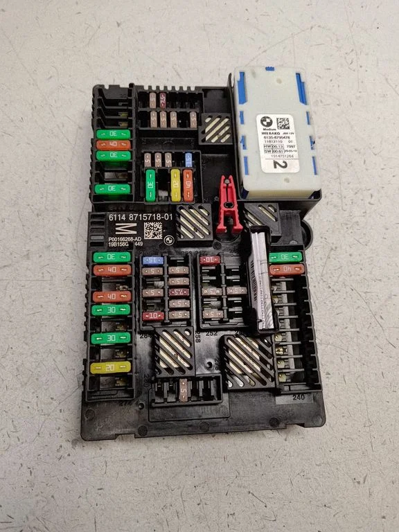 Fuse module 61148715718
