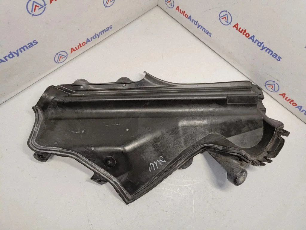 Other engine bay part – BMW X5 F15 (2013-2017)