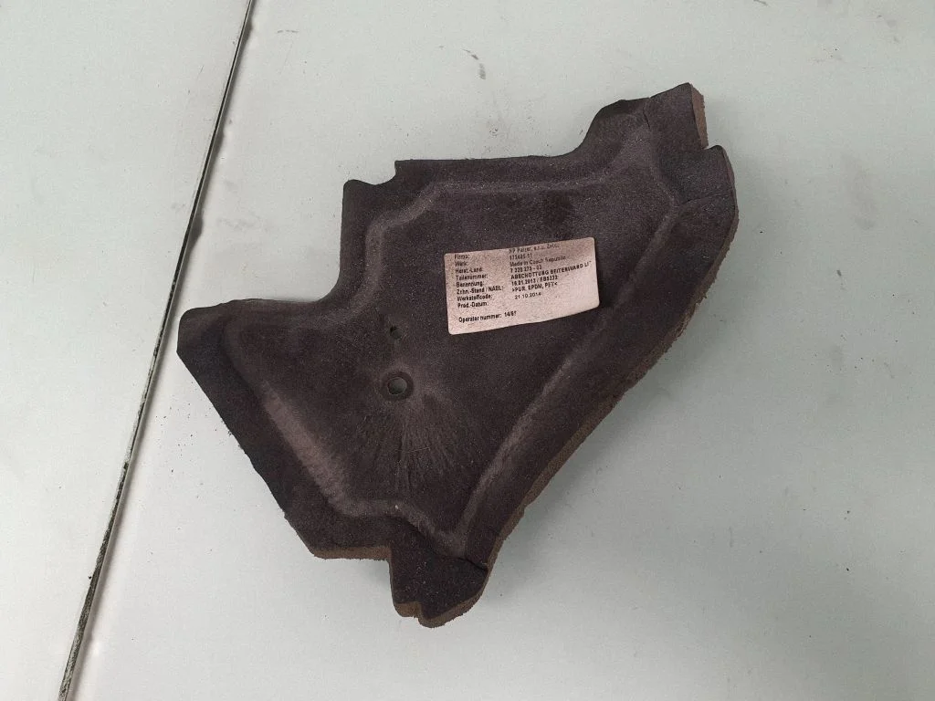Cita motora nodalījuma detaļa 7328275
