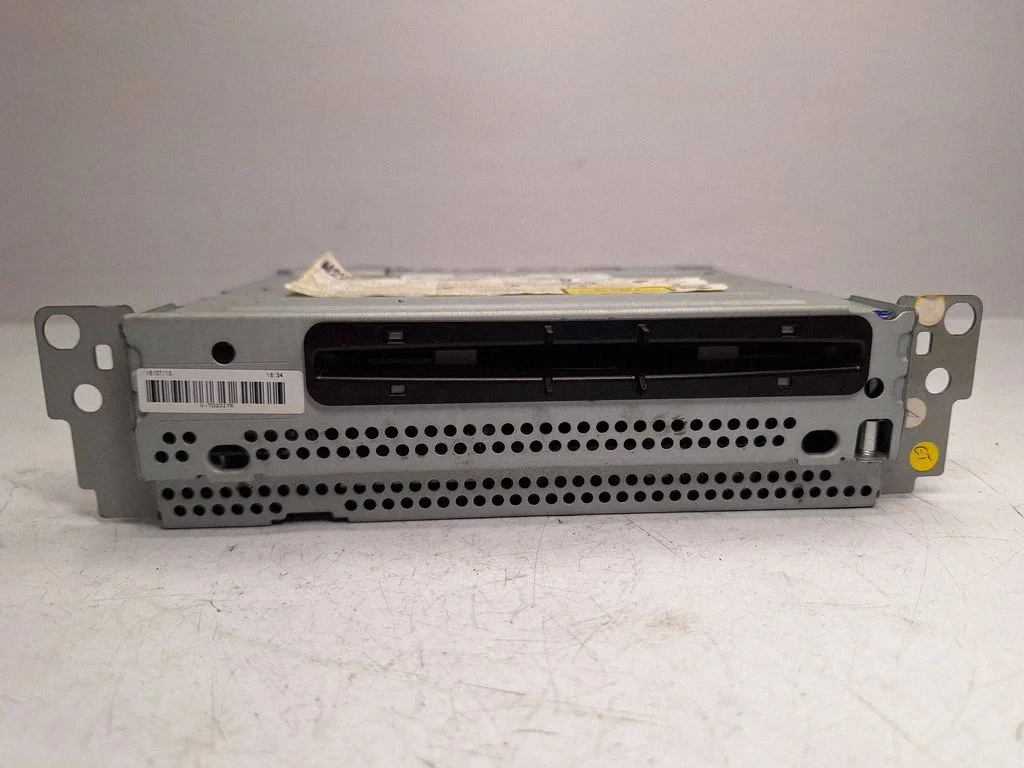 Radio/CD/DVD atskaņotājs/navigācija 9399433