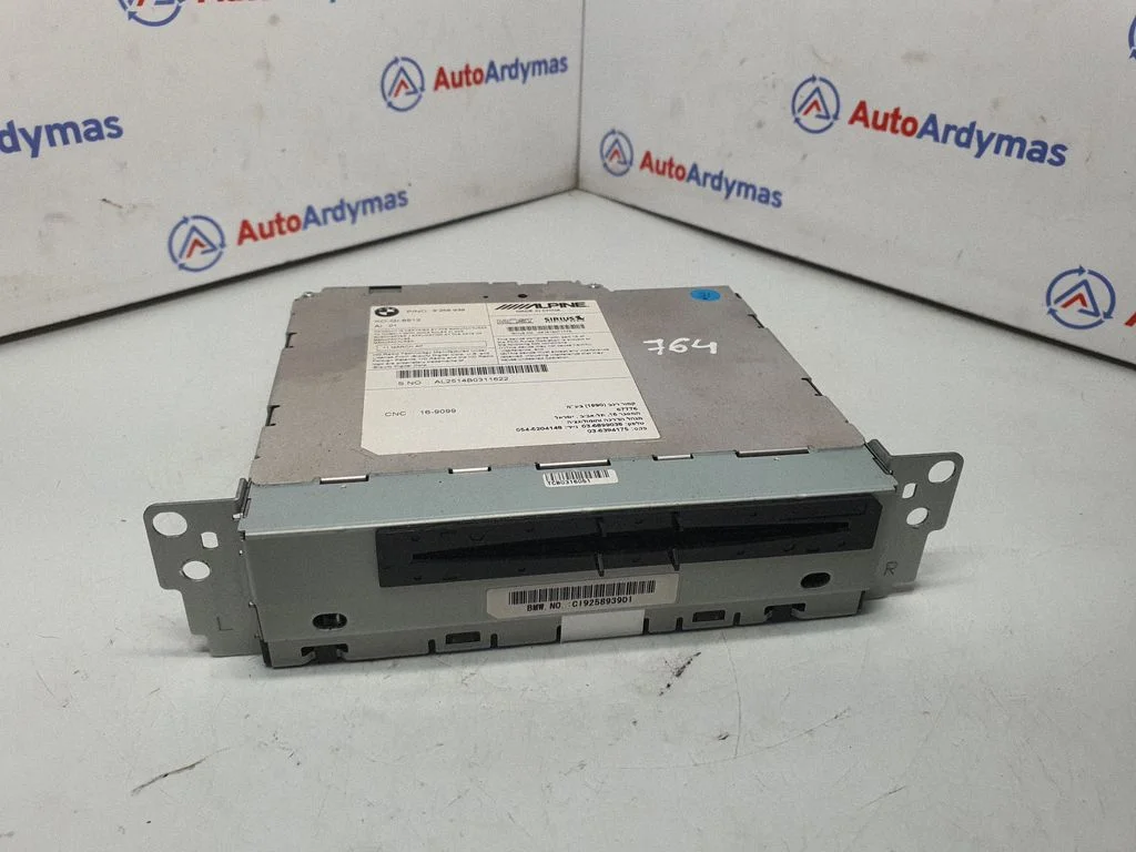 Radio/CD/DVD atskaņotājs/navigācija 9273873