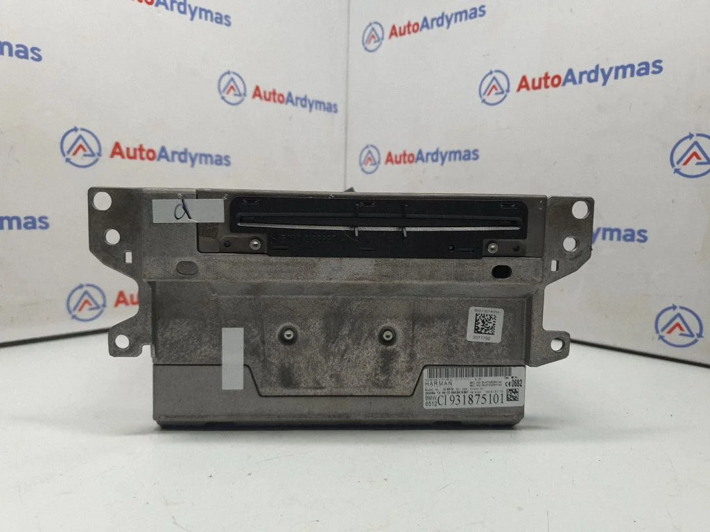 Radio/CD/DVD/GPS head unit 9318751