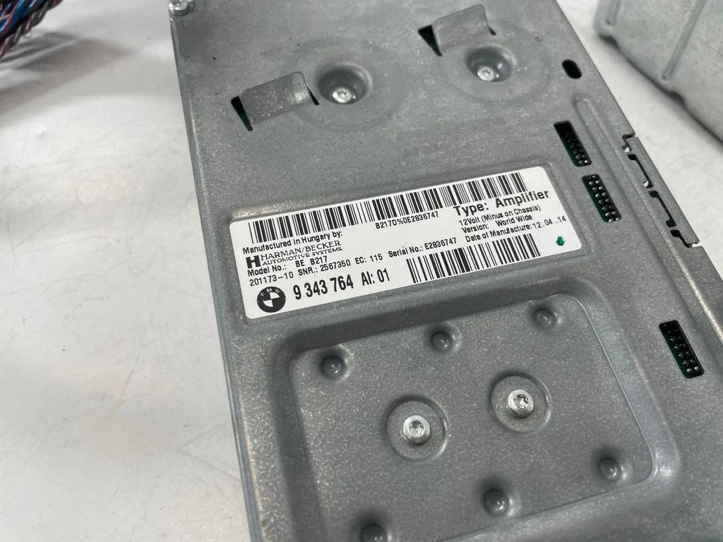 Sound amplifier 9343764