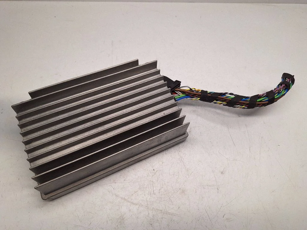 Sound amplifier 9283507