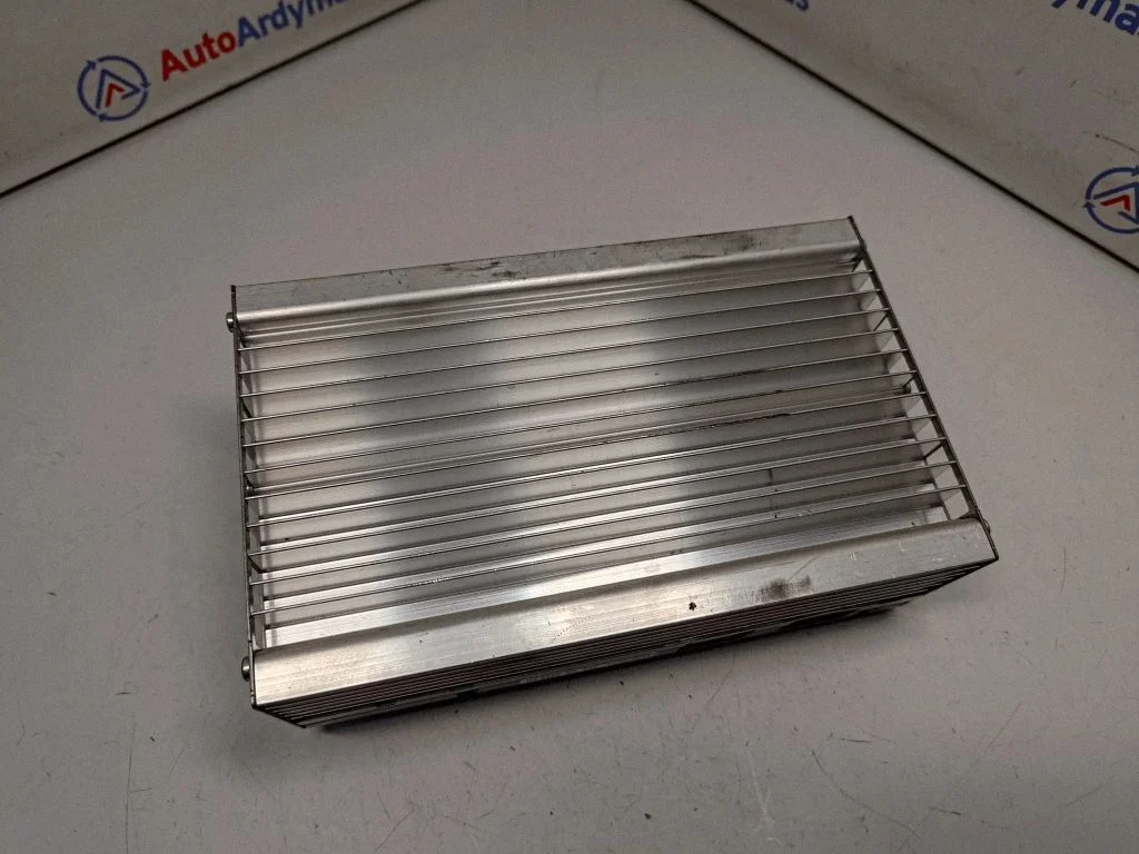 Sound amplifier 9241335