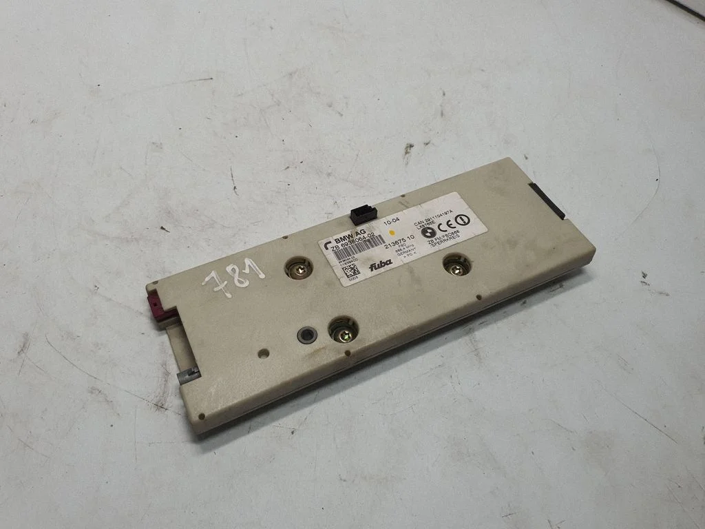 Aerial antenna amplifier – BMW 7 Series E65 E66 (2001-2008)