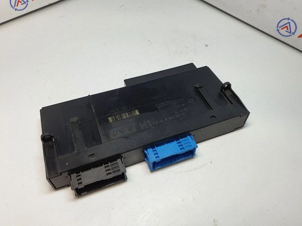 Comfort/convenience module 6964594