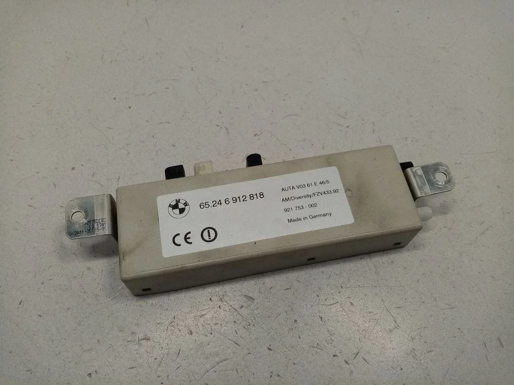 Aerial antenna amplifier – BMW 3 Series E46 (1998-2005)