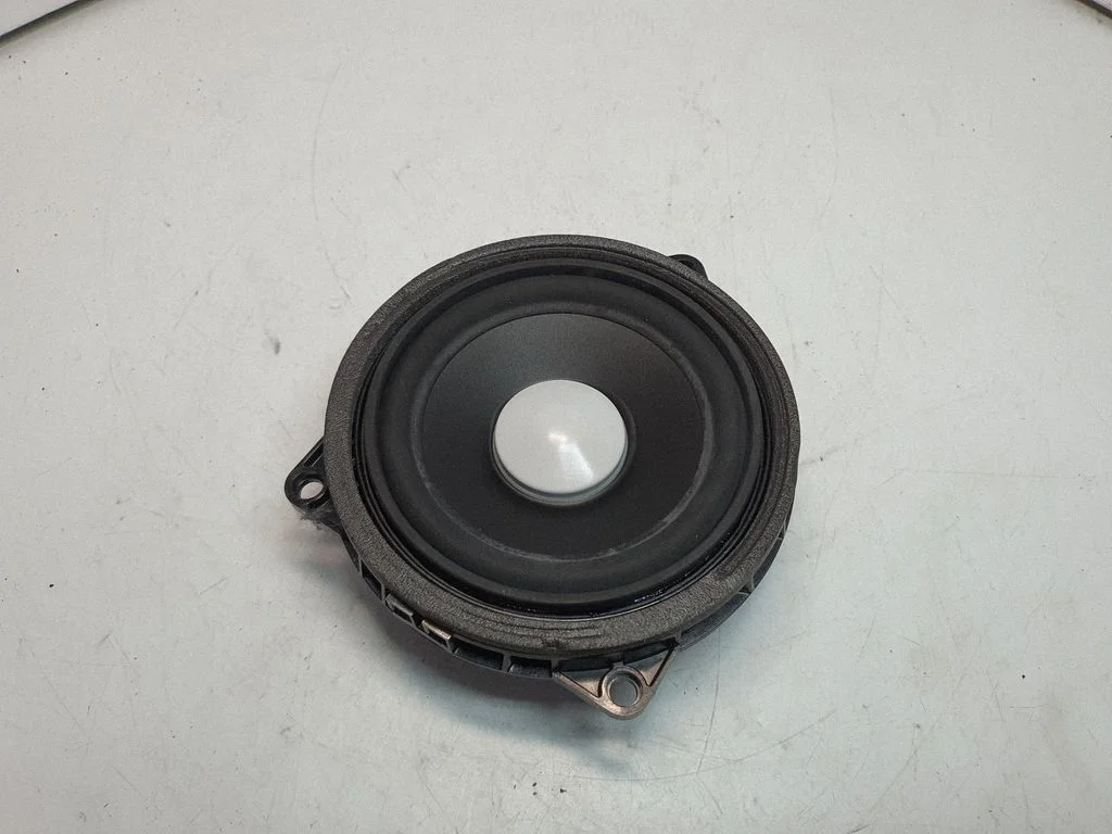 Front door speaker – BMW 7 Series G11 G12 (2015-2022)