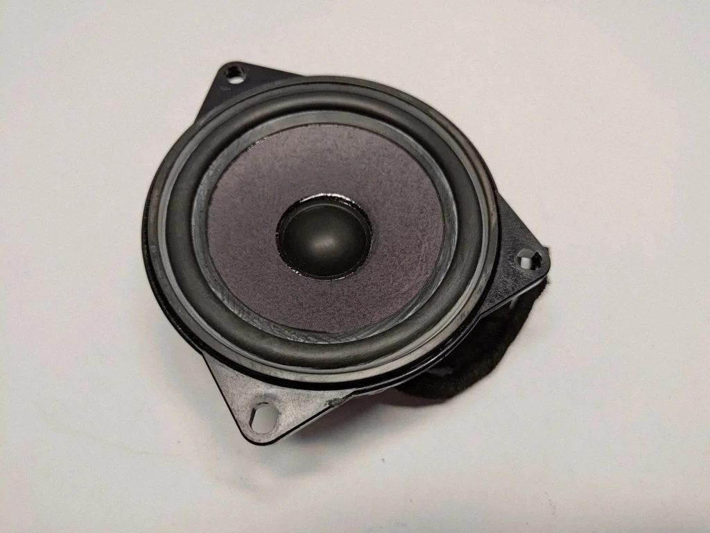 Front door speaker 65136901319