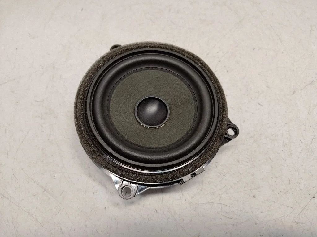 Front door speaker 65139264944