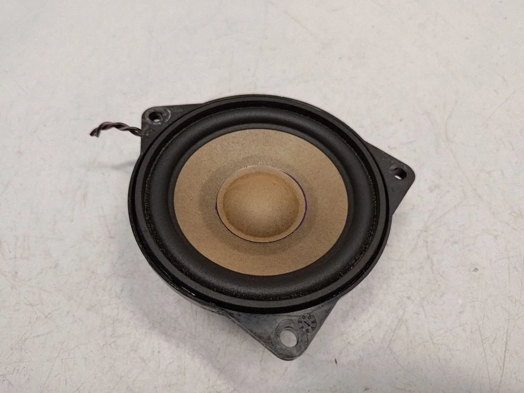 Panel speaker – BMW 5 Series F10 F11 (2009-2016)
