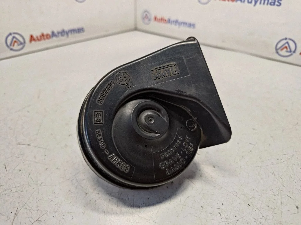 Horn signal – BMW 7 Series E65 E66 (2001-2008)