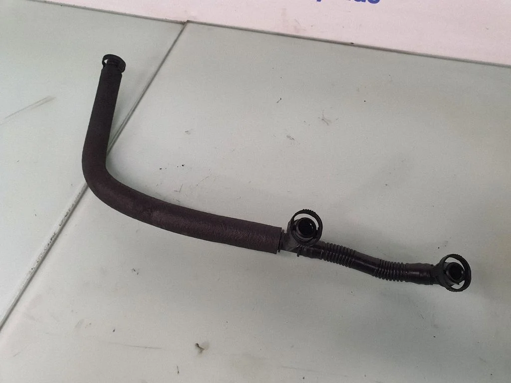 Breather/breather pipe/hose 11157559527