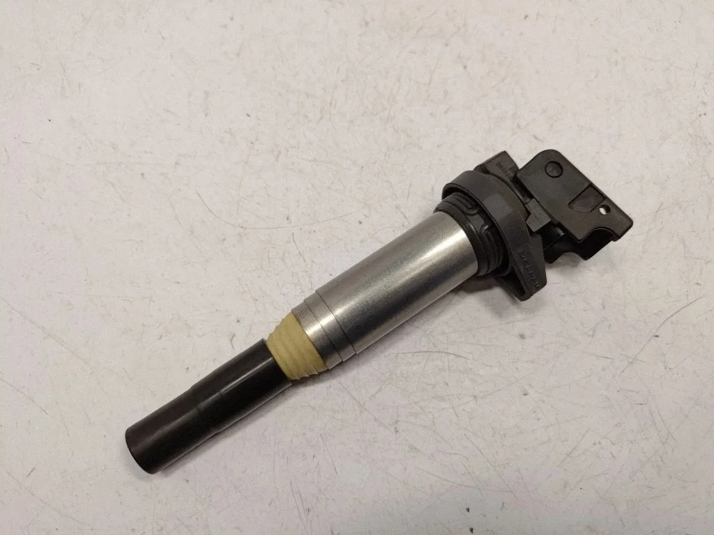 High voltage ignition coil 8616153