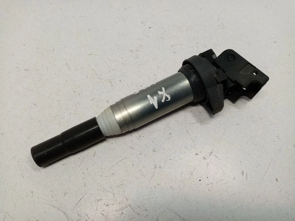 High voltage ignition coil 8616153