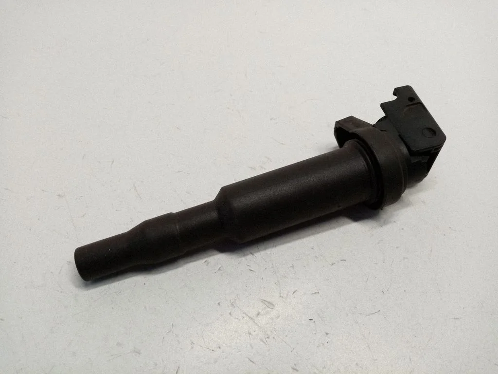 High voltage ignition coil 7594937