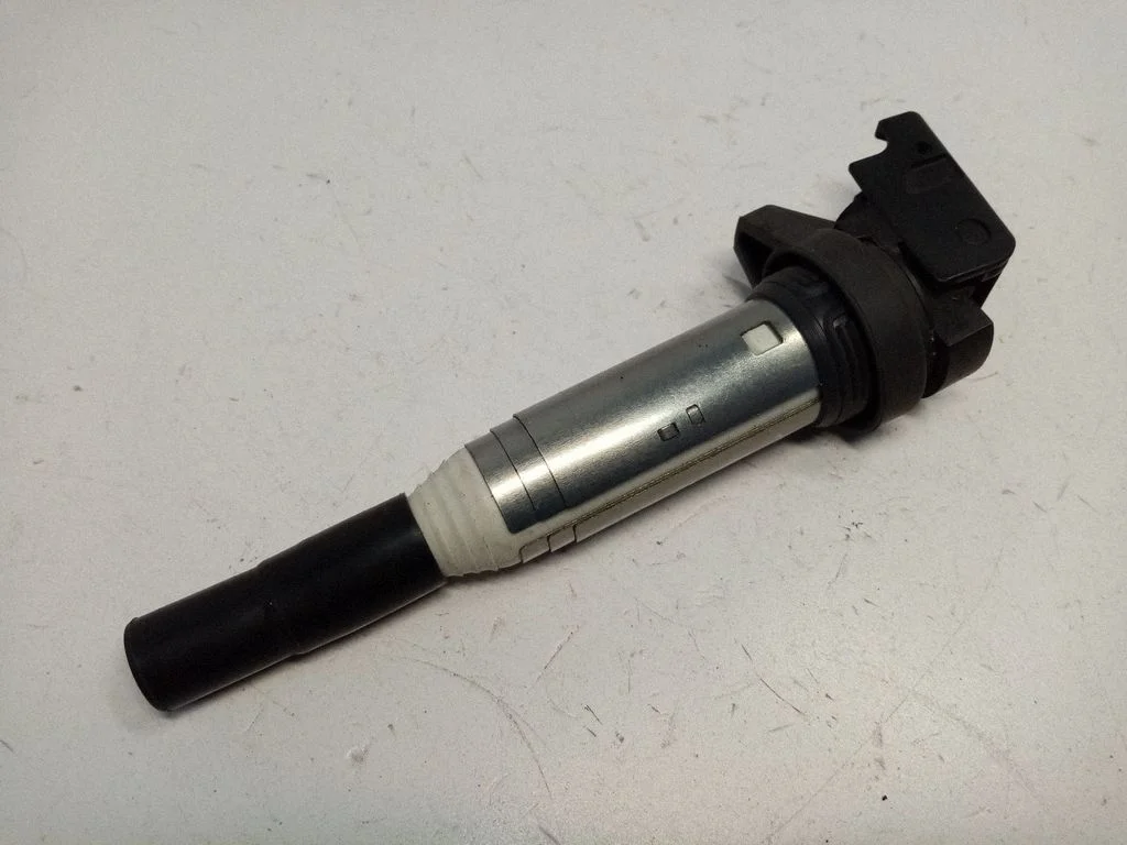 Kõrgepinge süütepool – BMW 5-seeria F10 F11 (2009-2016)