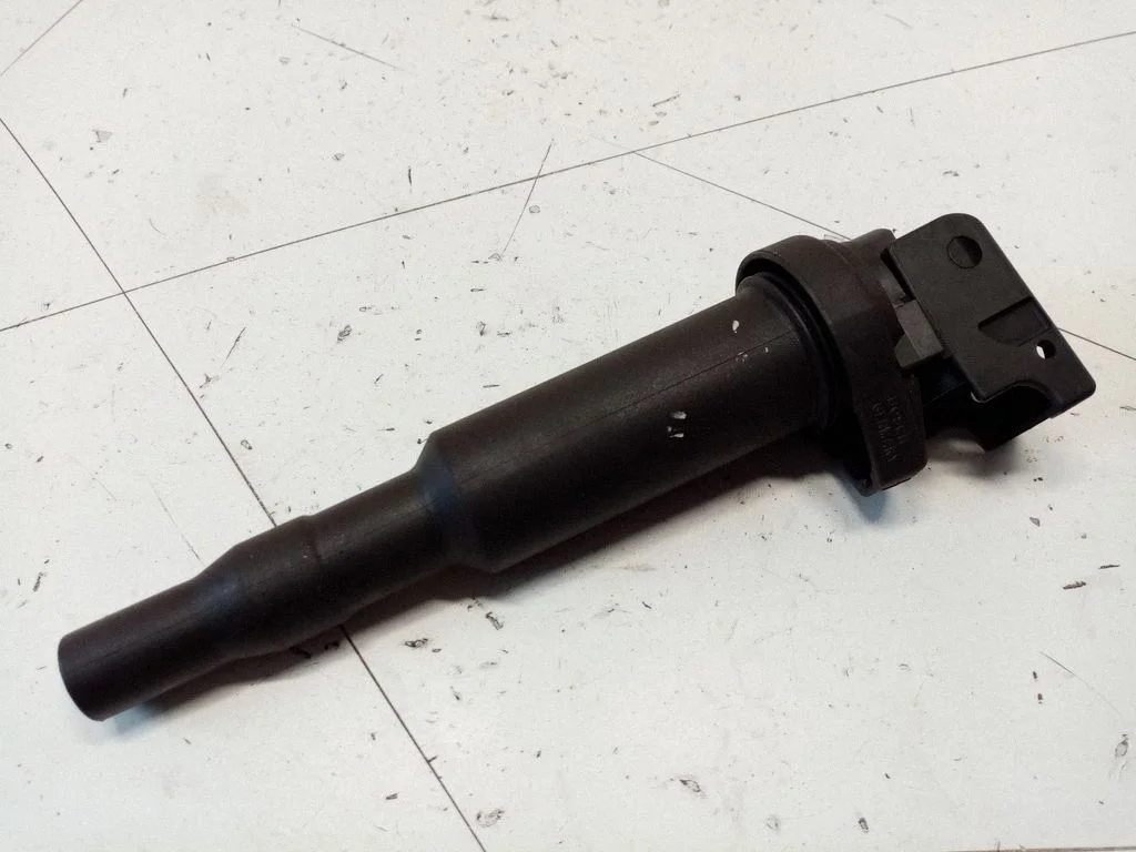 High voltage ignition coil 7594937
