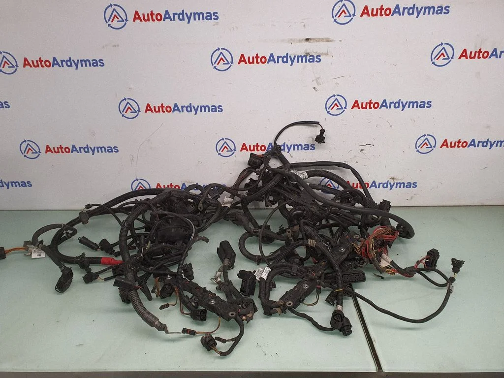Engine installation wiring loom 8631982