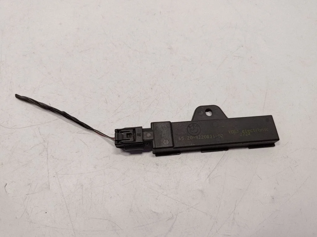 Interior comfort aerial antenna 65209220831